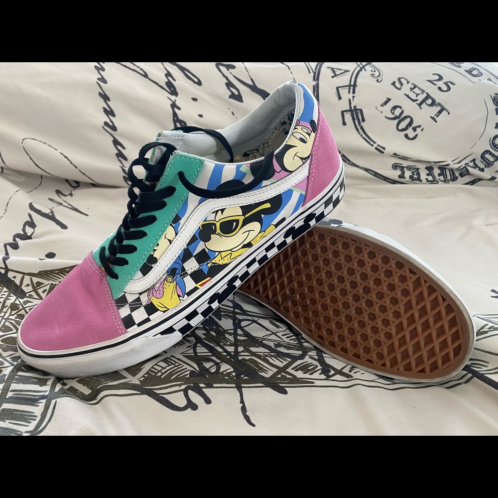 Vans x Disney Old Skool 80s Mickey Mouse Sneakers Limited Edition